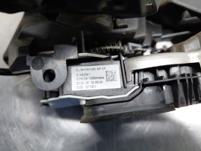 Recambio de cerradura puerta trasera derecha para volvo v90 kombi momentum referencia OEM IAM 31462781  