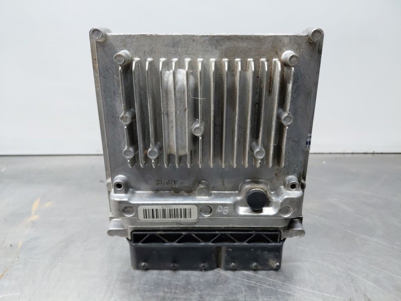 Recambio de centralita motor uce para mercedes-benz clase b (w246) sport referencia OEM IAM   