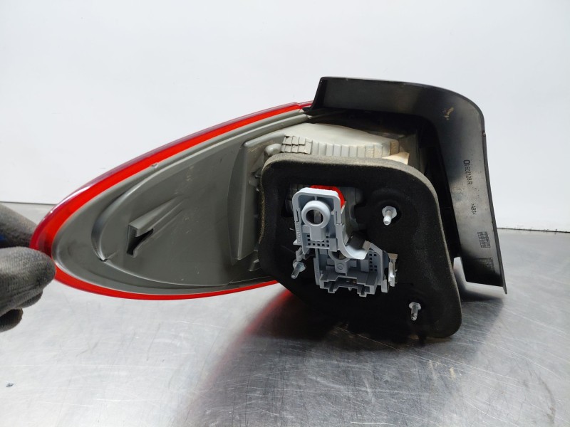 Recambio de piloto trasero derecho para mercedes-benz clase b (w246) sport referencia OEM IAM   