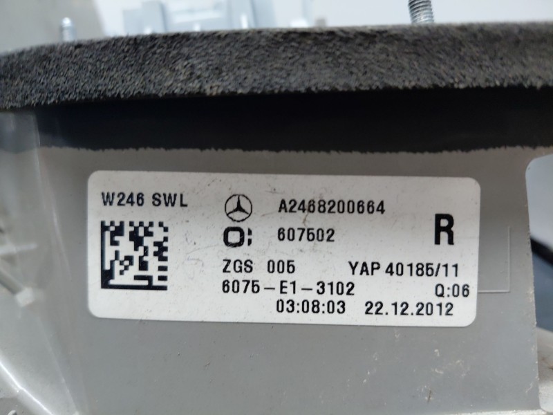 Recambio de piloto trasero derecho para mercedes-benz clase b (w246) sport referencia OEM IAM   