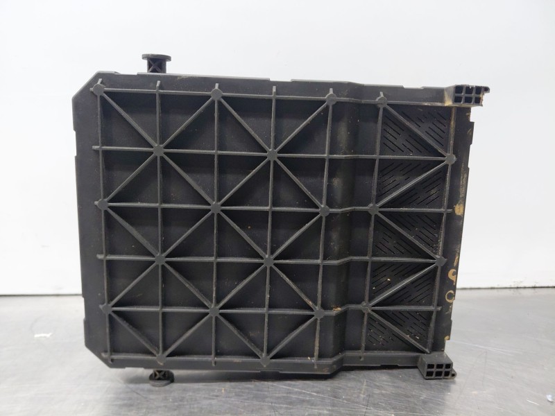 Recambio de caja reles / fusibles para peugeot 1007 dolce referencia OEM IAM 9653667280  