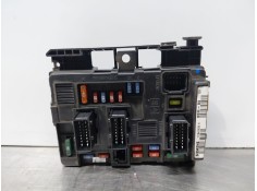 Recambio de caja reles / fusibles para peugeot 1007 dolce referencia OEM IAM 9650618480  