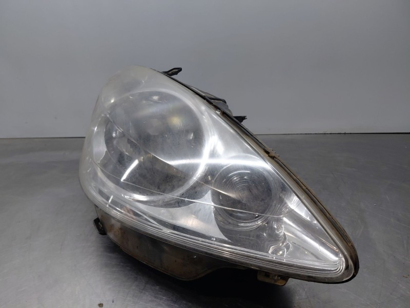 Recambio de faro derecho para peugeot 1007 dolce referencia OEM IAM 620649  
