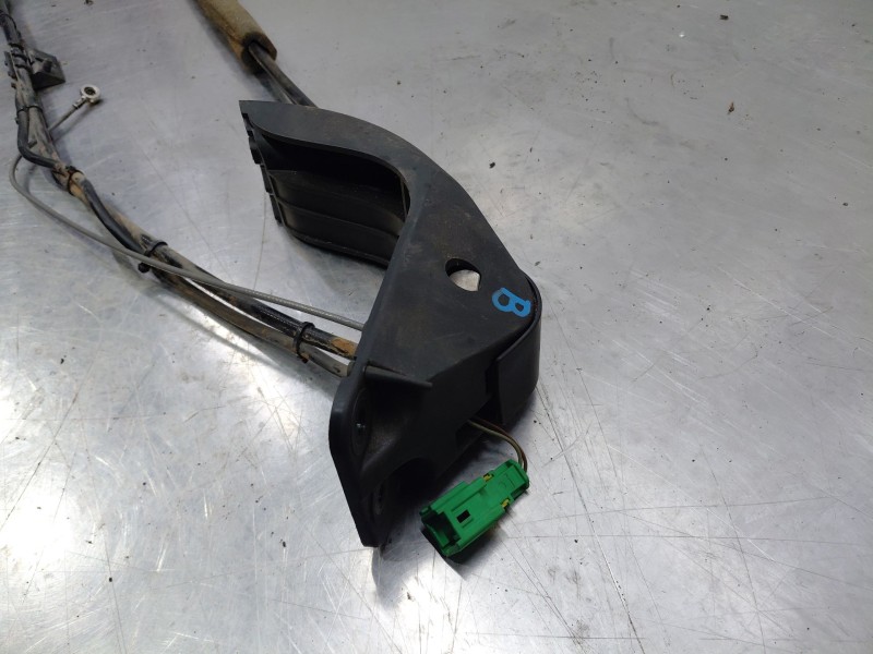 Recambio de motor cierre centralizado delantero derecho para peugeot 1007 dolce referencia OEM IAM 9680250280  