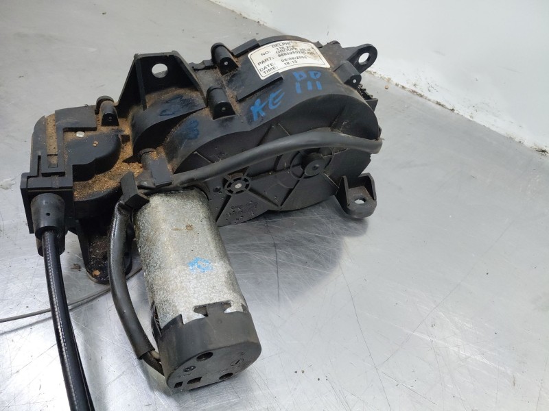 Recambio de motor cierre centralizado delantero derecho para peugeot 1007 dolce referencia OEM IAM 9680250280  