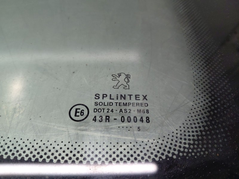 Recambio de luna custodia trasera derecha para peugeot 1007 dolce referencia OEM IAM 8569RR  