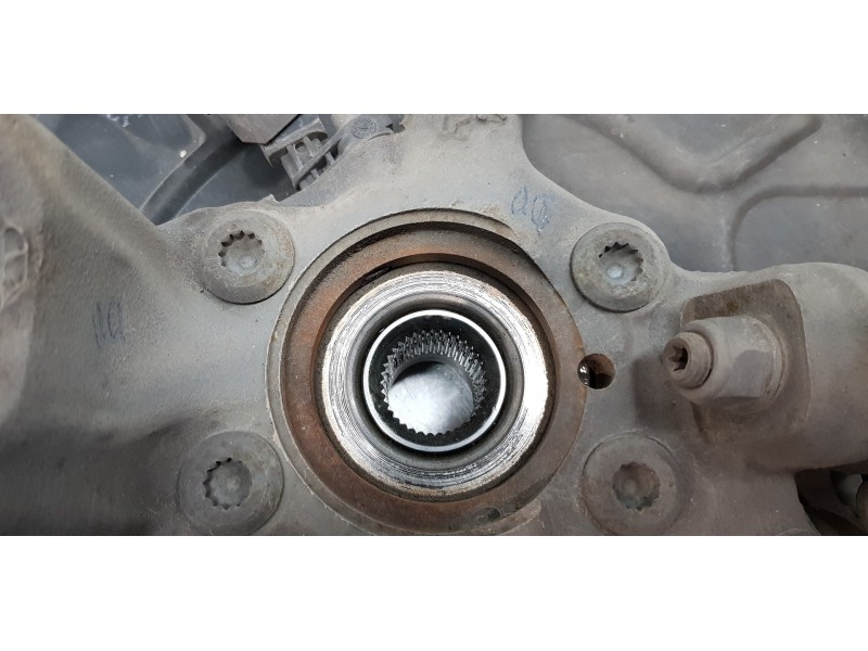 Recambio de mangueta delantera derecha para volkswagen caddy ocio trendline bluemotion referencia OEM IAM 1K0407256AC   Recambio de mangueta delantera derecha para volkswagen caddy ocio trendline bluemotion referencia OEM IAM 1K0407256AC