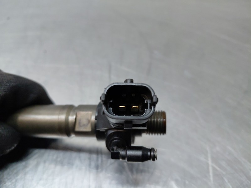 Recambio de inyector para citroën c-crosser exclusive referencia OEM IAM 0445115025  