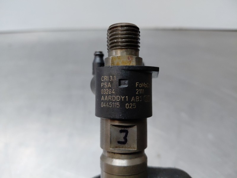 Recambio de inyector para citroën c-crosser exclusive referencia OEM IAM 0445115025  