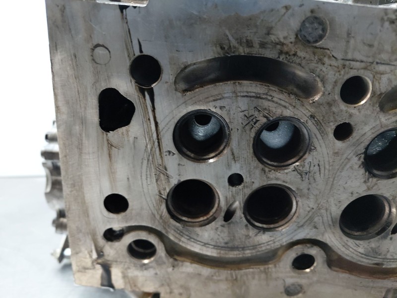 Recambio de culata para citroën c-crosser exclusive referencia OEM IAM   