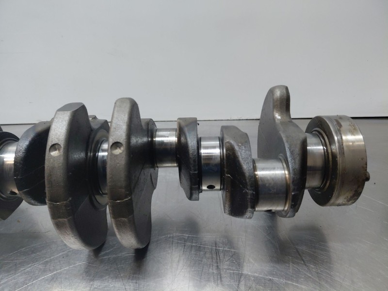 Recambio de cigueñal para mercedes-benz sprinter (w901,w904) caja cerr. 4-t referencia OEM IAM A6110310201 A6460310701 