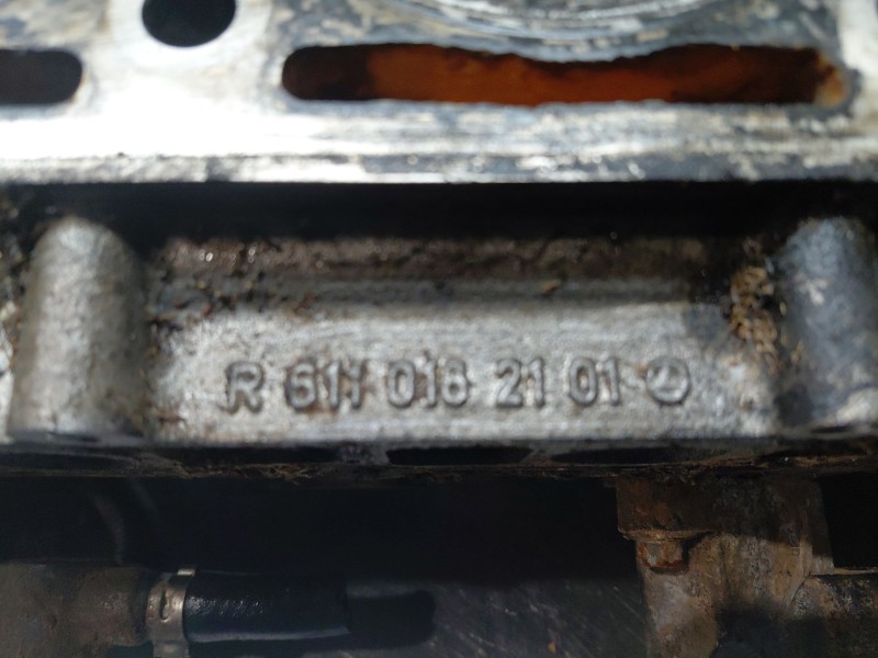 Recambio de culata para mercedes-benz sprinter (w901,w904) caja cerr. 4-t referencia OEM IAM A6110102320 A6110106620 