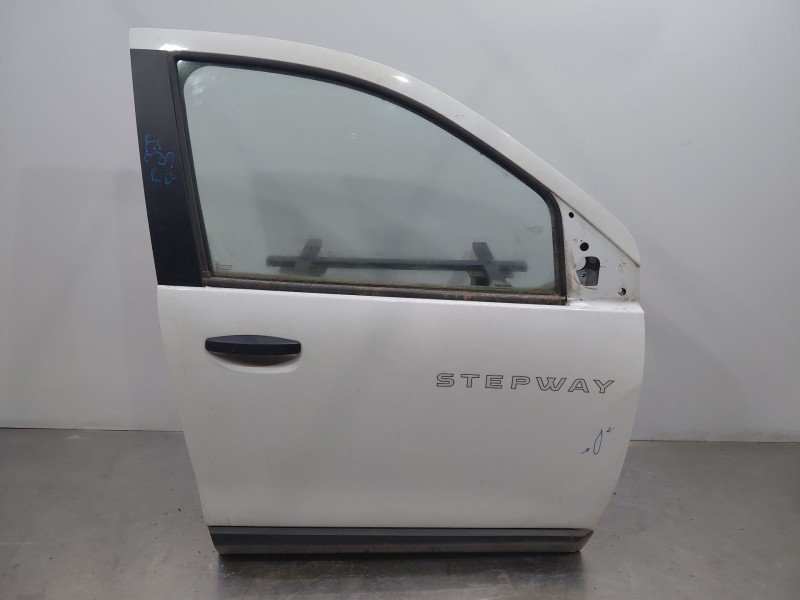 Recambio de puerta delantera derecha para dacia lodgy laureate referencia OEM IAM   