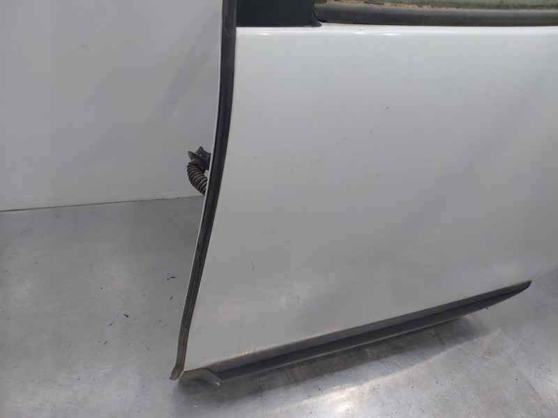 Recambio de puerta trasera izquierda para dacia lodgy laureate referencia OEM IAM   