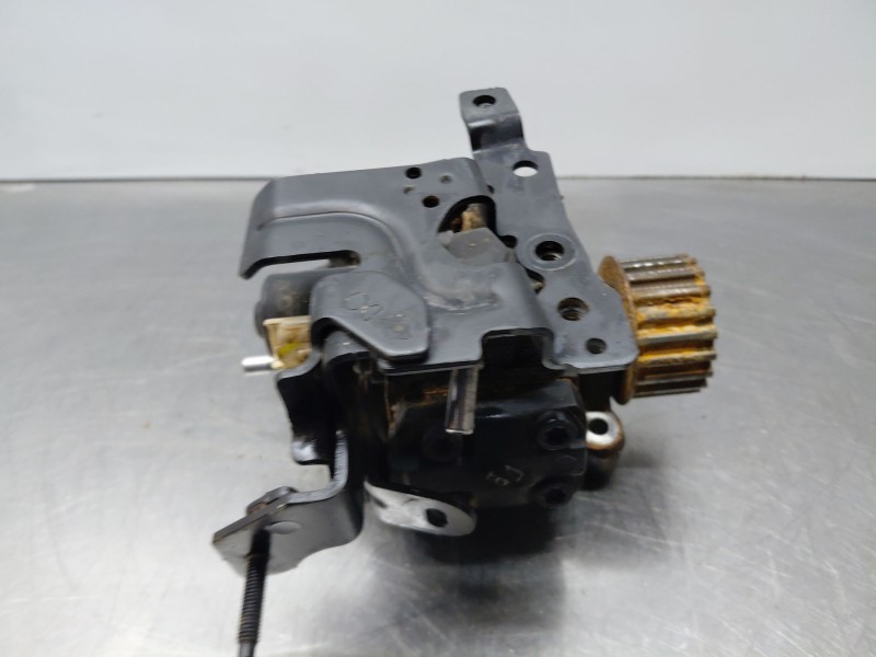 Recambio de bomba combustible para dacia lodgy laureate referencia OEM IAM   