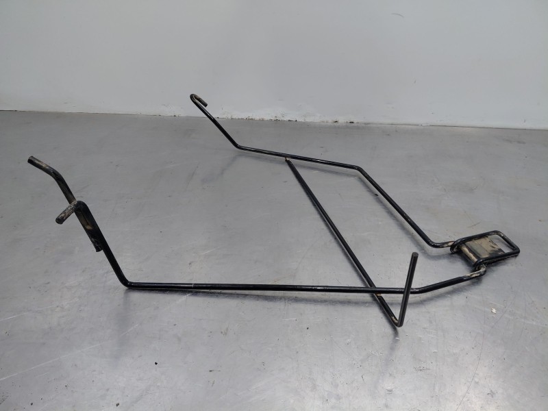 Recambio de soporte rueda repuesto para dacia lodgy laureate referencia OEM IAM   