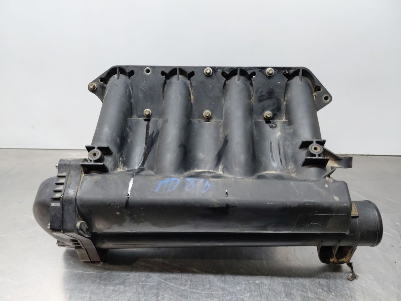 Recambio de colector admision para mercedes-benz sprinter (w901,w904) caja cerr. 4-t referencia OEM IAM A6110980507  
