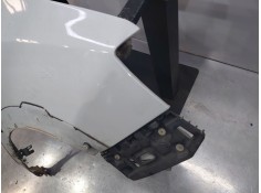 Recambio de aleta delantera derecha para dacia lodgy laureate referencia OEM IAM    2