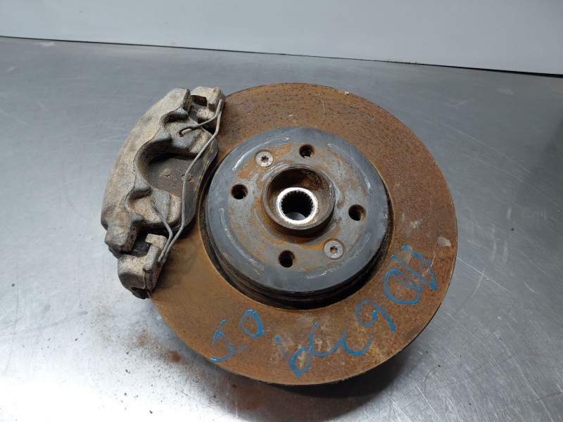 Recambio de mangueta delantera izquierda para dacia lodgy laureate referencia OEM IAM 400116210R  