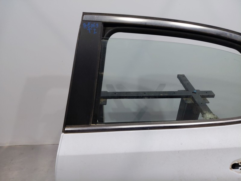 Recambio de puerta trasera izquierda para kia xceed tech referencia OEM IAM   