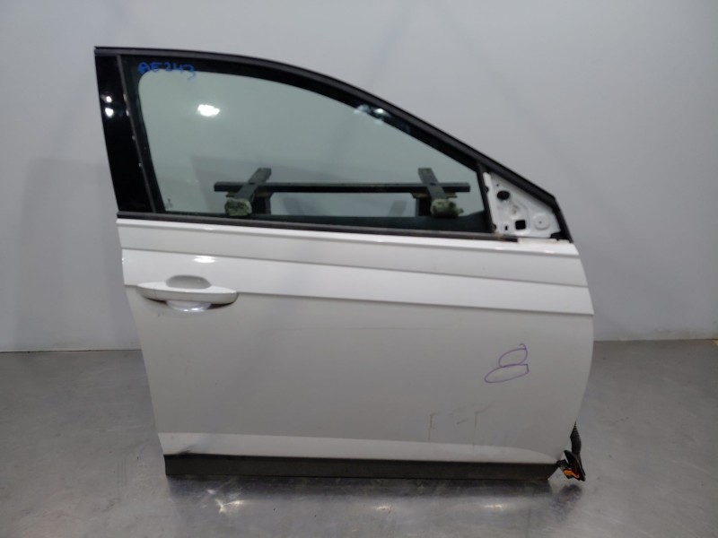 Recambio de puerta delantera derecha para volkswagen taigo life referencia OEM IAM   