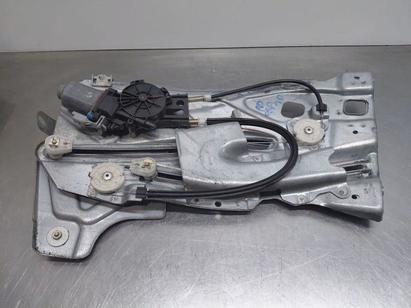 Recambio de elevalunas trasero derecho para peugeot 307 cc (s2) sport referencia OEM IAM 922393  