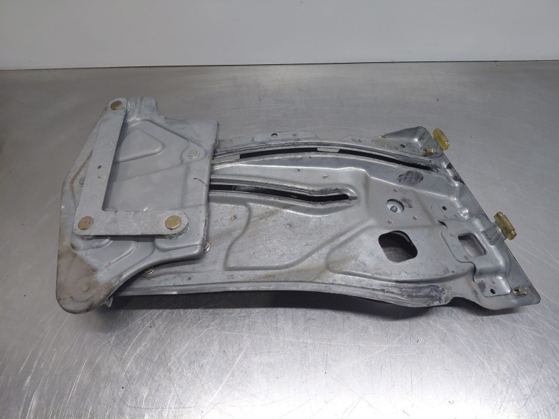 Recambio de elevalunas trasero derecho para peugeot 307 cc (s2) sport referencia OEM IAM 922393  