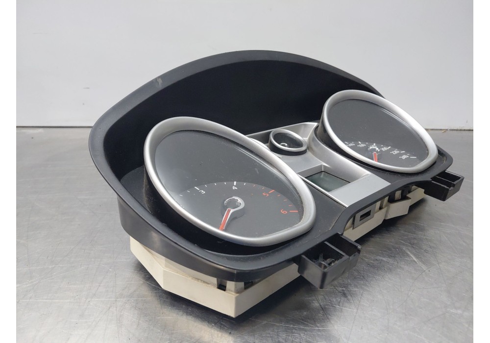 Recambio de cuadro instrumentos para ford focus ii (da_, hcp, dp) 1.6 tdci referencia OEM IAM 8V4T10849GF  