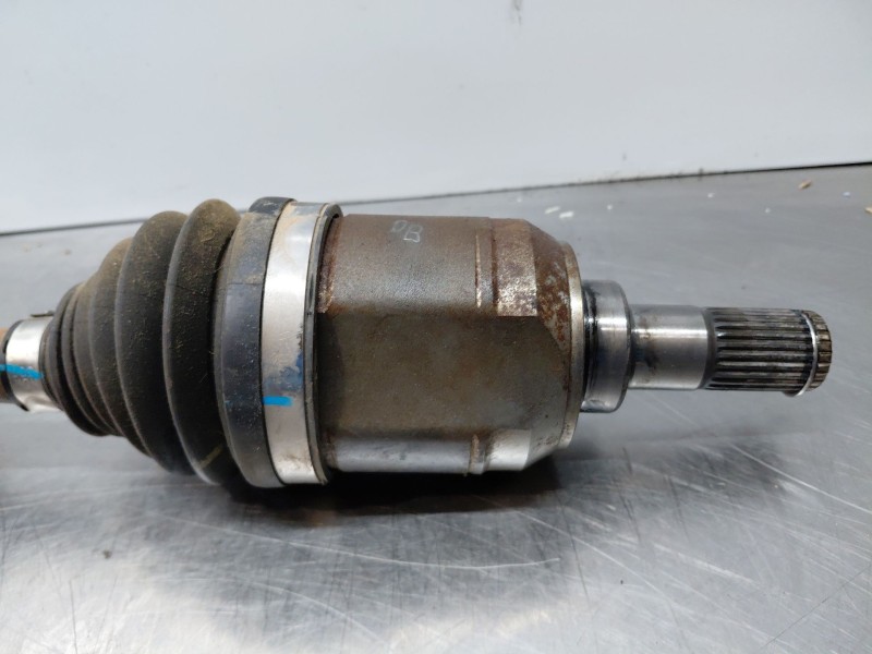 Recambio de transmision delantera izquierda para kia xceed tech referencia OEM IAM 49500j7030  