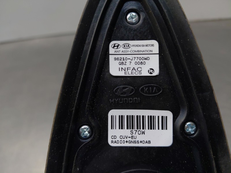 Recambio de antena para kia xceed tech referencia OEM IAM 96210J7700WD  