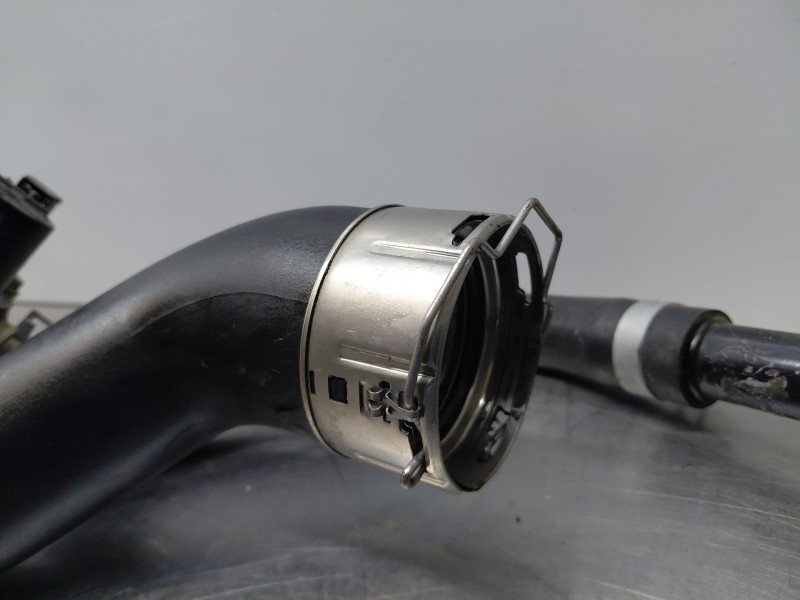 Recambio de tubo presion turbocompresor para kia xceed tech referencia OEM IAM 227307600  