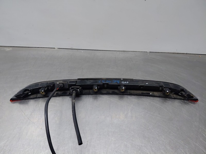 Recambio de luz central de freno para kia xceed tech referencia OEM IAM   