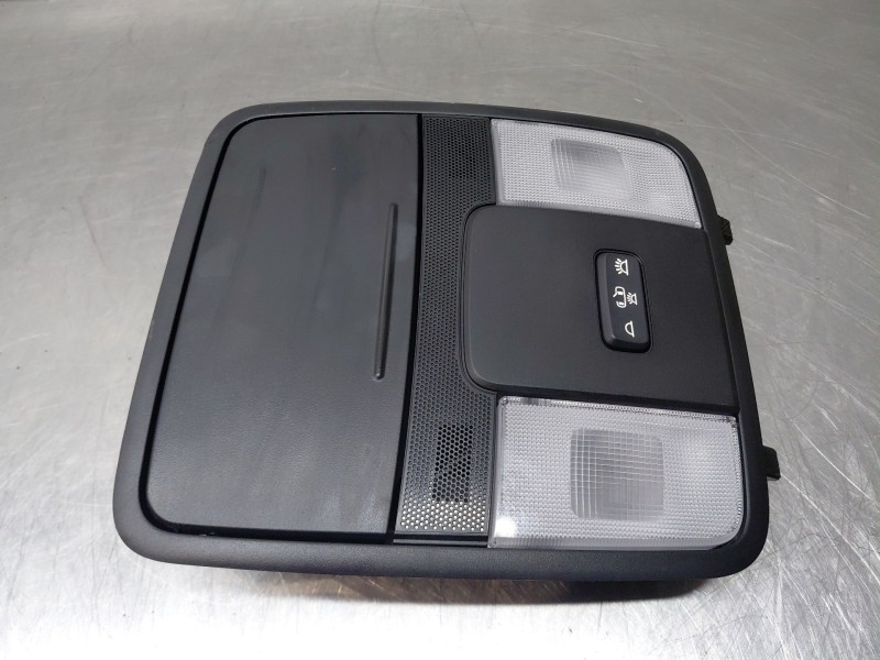 Recambio de luz interior para kia xceed tech referencia OEM IAM   