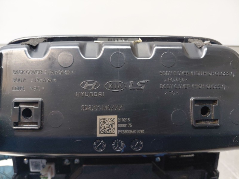 Recambio de luz interior para kia xceed tech referencia OEM IAM   