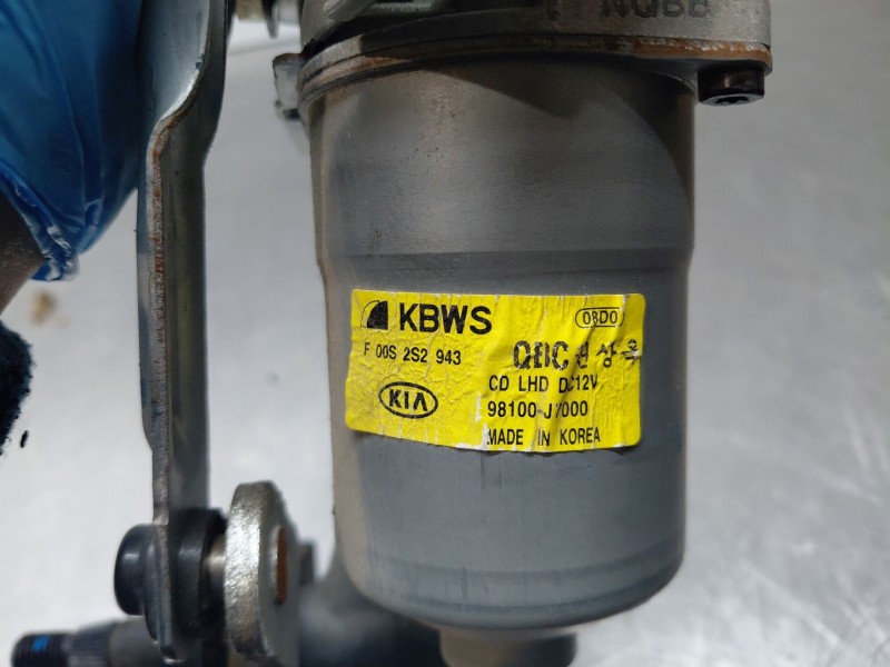 Recambio de motor limpia delantero para kia xceed tech referencia OEM IAM   