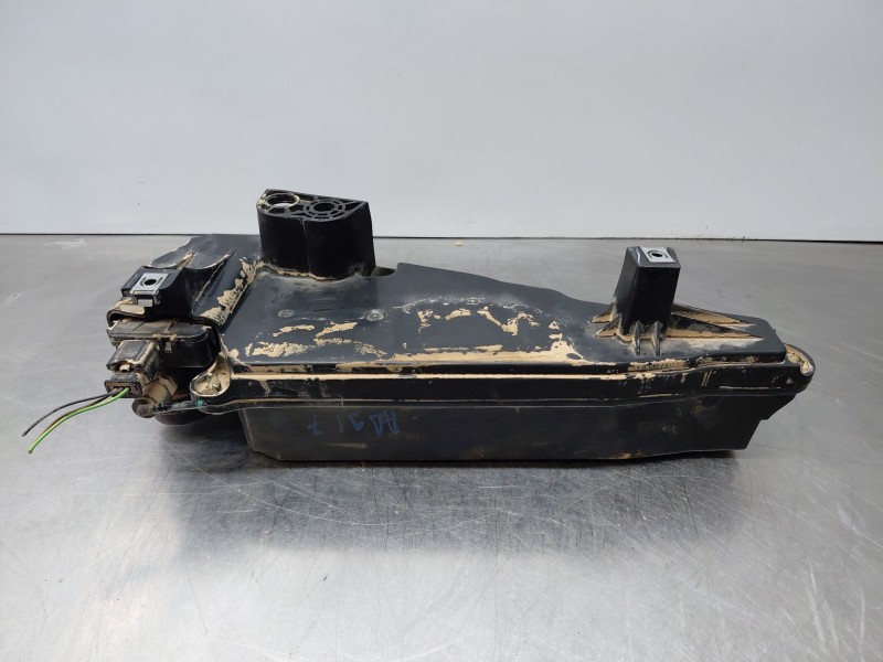 Recambio de deposito aditivo fap ( urea - adblue ) para peugeot 208 acces referencia OEM IAM   