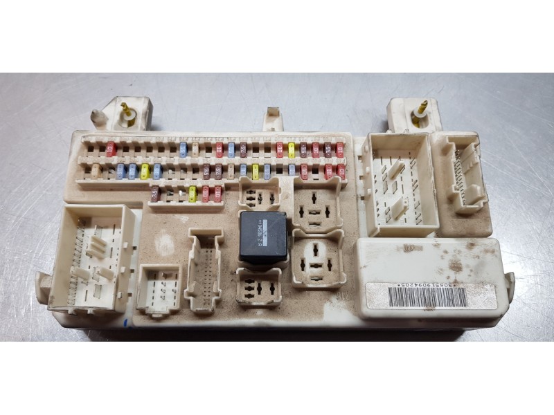 Recambio de caja reles / fusibles para ford focus berlina (cap) trend referencia OEM IAM 4M5T14A073AC  