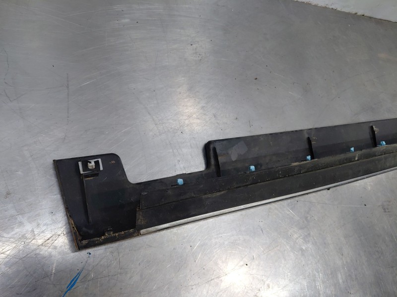 Recambio de faldon lateral para kia xceed tech referencia OEM IAM   