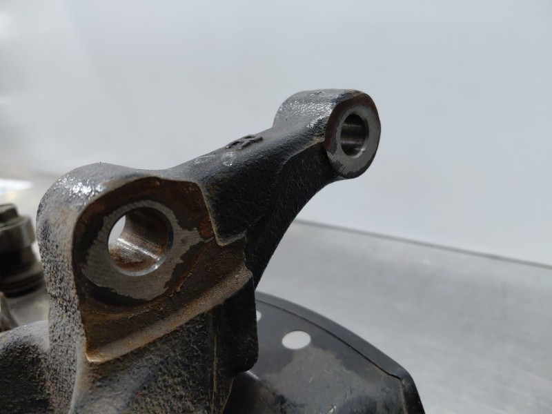 Recambio de mangueta delantera derecha para kia xceed tech referencia OEM IAM 51716J7AA0  