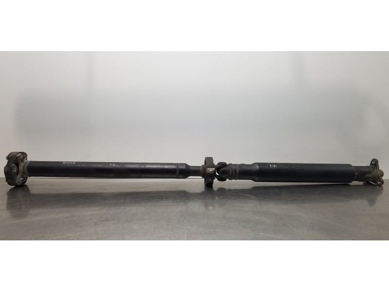 Recambio de transmision central para bmw serie 1 berlina (e81/e87) 118d referencia OEM IAM 26107567953 7567953  Recambio de transmision central para bmw serie 1 berlina (e81/e87) 118d referencia OEM IAM 26107567953 7567953