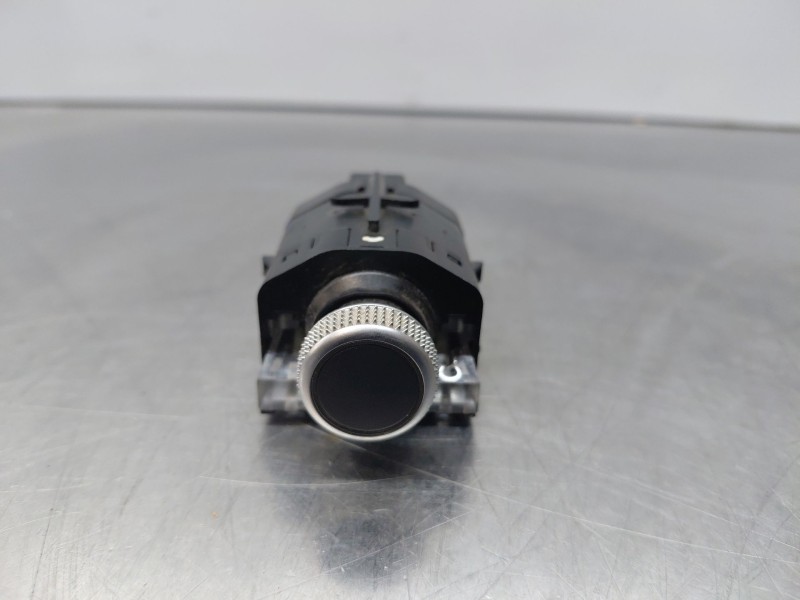 Recambio de modulo electronico para audi q3 sportback (f3n) s line referencia OEM IAM 83B919600  