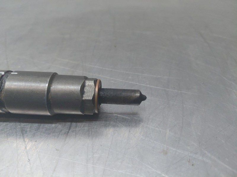 Recambio de inyector para mercedes-benz clase e (w211) e 270 cdi (211.016) referencia OEM IAM A6480700187  