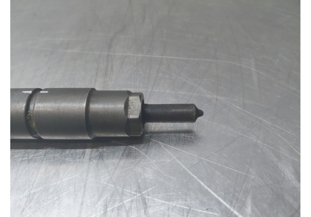 Recambio de inyector para mercedes-benz clase e (w211) e 270 cdi (211.016) referencia OEM IAM A6480700187  