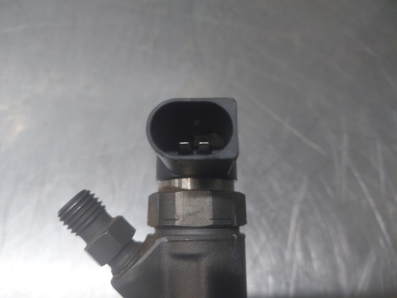 Recambio de inyector para mercedes-benz clase e (w211) e 270 cdi (211.016) referencia OEM IAM A6480700187  