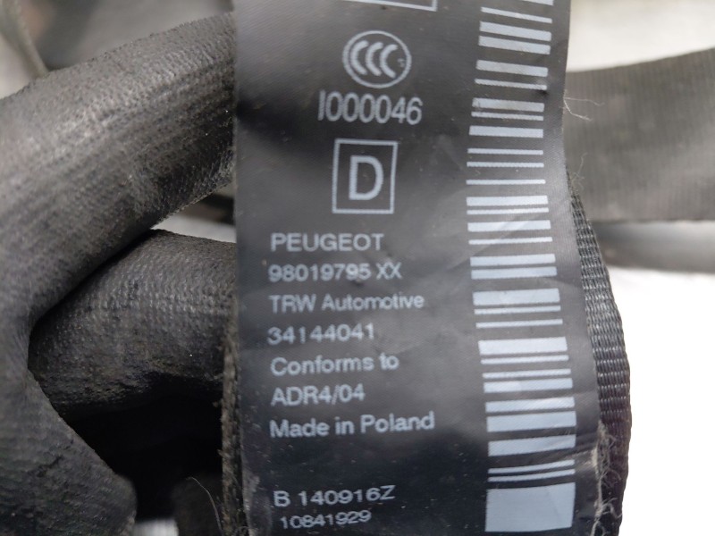 Recambio de cinturon seguridad delantero derecho para peugeot 5008 allure referencia OEM IAM 98019795XX  