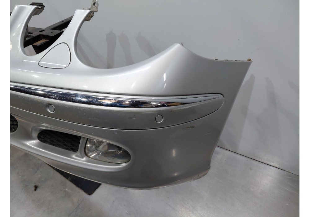 Recambio de paragolpes delantero para mercedes-benz clase e (w211) e 270 cdi (211.016) referencia OEM IAM A2118800140  