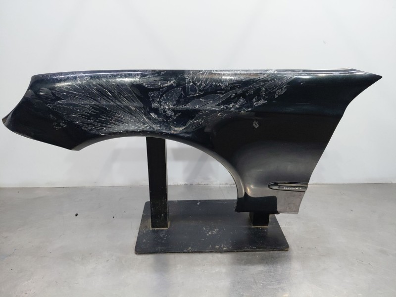 Recambio de aleta delantera izquierda para mercedes-benz clase e (w211) berlina 220 referencia OEM IAM A2118801318  