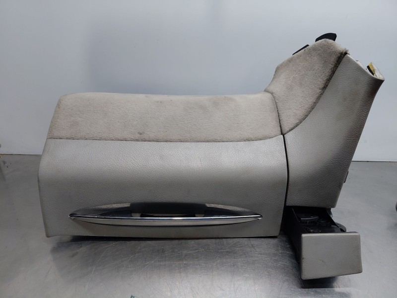 Recambio de guantera para mercedes-benz clk (c209) clk 270 cdi (209.316) referencia OEM IAM A2036800482  