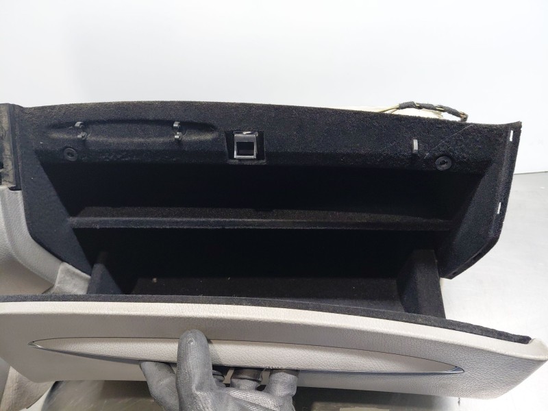 Recambio de guantera para mercedes-benz clk (c209) clk 270 cdi (209.316) referencia OEM IAM A2036800482  