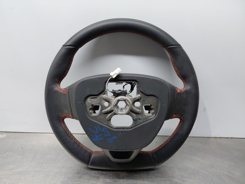 Recambio de volante para ford focus st-line referencia OEM IAM 2542753  